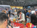 展會現場堪比明星簽售—— 隨州GOODLUCK香菇醬成北美達人心頭好