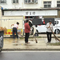 全員上陣！涢水社區(qū)掀起清潔家園新高潮
