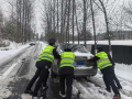 風(fēng)雪歸途 溫情守護(hù)——隨縣交通執(zhí)法大隊(duì)全力保障2026年最強(qiáng)寒潮平安暢通