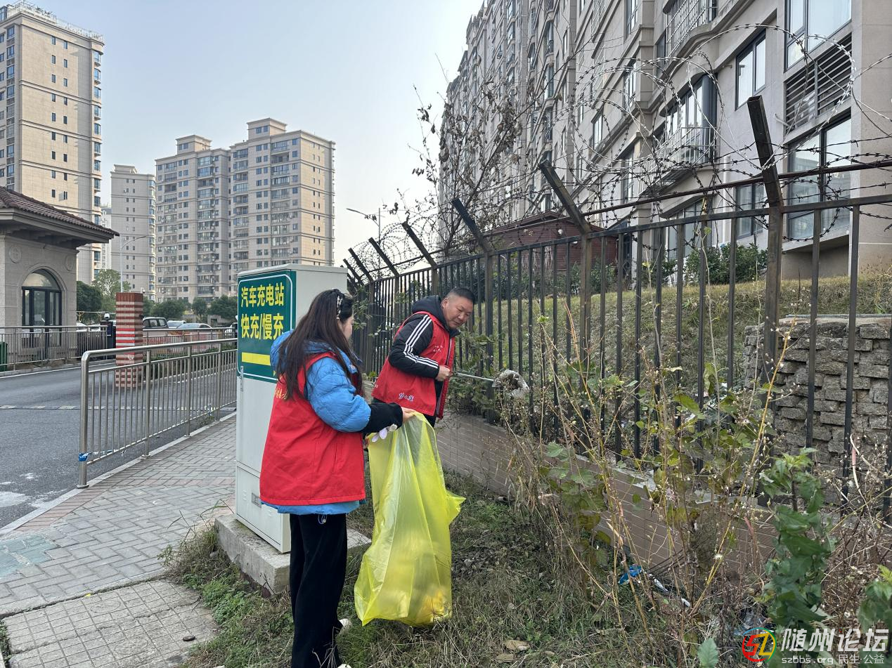 涢水街道風光社區(qū)：熱心樓棟長踐初心 扎根鄰里辦實事